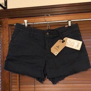 Prana Sancho Short